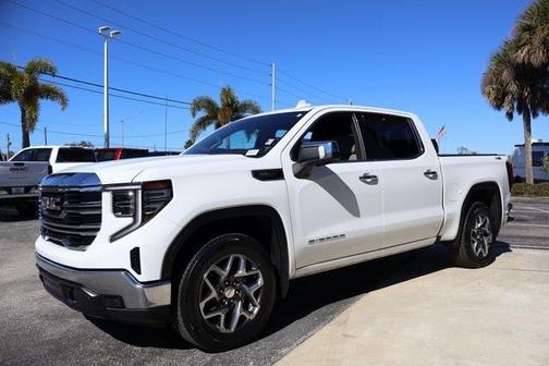 2024 GMC Sierra 1500 SLT