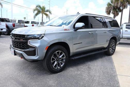 Sterling Gray Metallic 2024 Chevrolet Suburban Z71