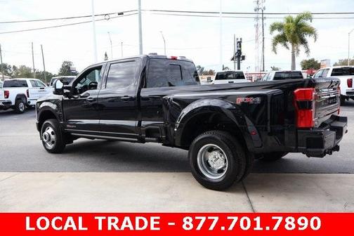 2025 Ford F-350 Platinum