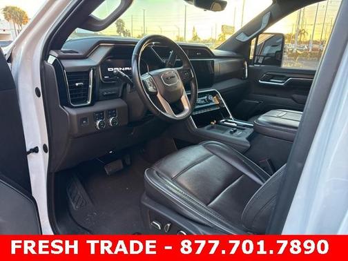 2024 GMC Sierra 2500 Denali