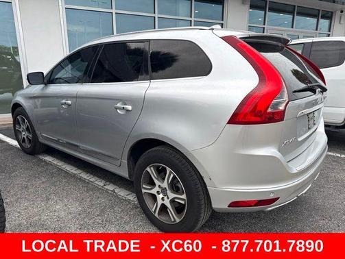 Bright Silver Metallic 2015 Volvo XC60 T6