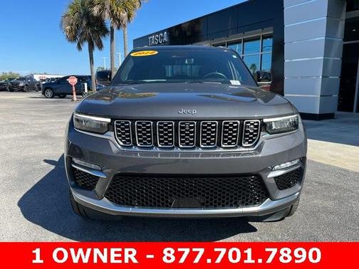2022 Jeep Grand Cherokee Summit