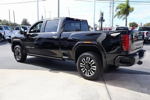 2025 GMC Sierra 3500 Denali Ultimate