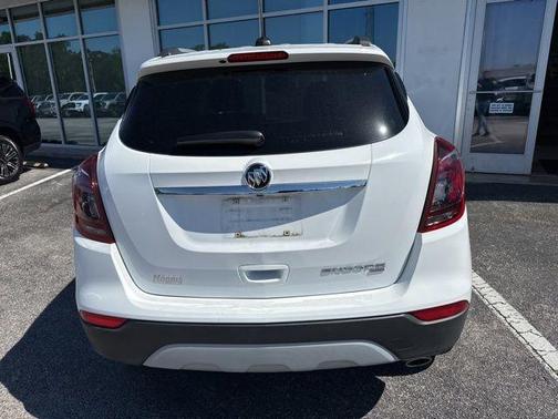 Summit White 2021 Buick Encore Preferred