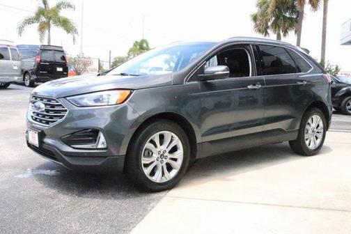 2020 Ford Edge Titanium