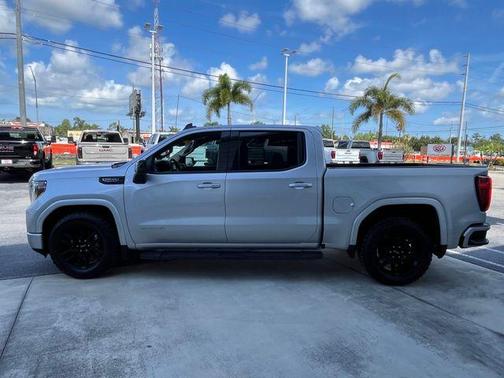 Quicksilver Metallic 2022 GMC Sierra 1500 Limited Elevation