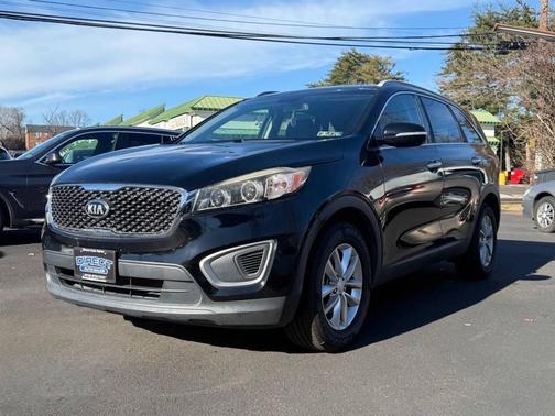 2016 Kia Sorento LX