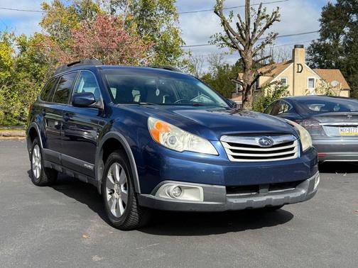 2011 Subaru Outback 3.6 R Premium