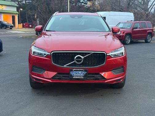 2020 Volvo XC60 T6 Momentum