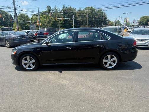 Black Uni 2015 Volkswagen Passat 1.8T Limited Edition