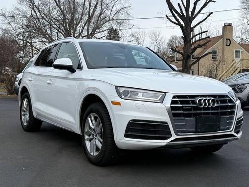 2020 Audi Q5 45 Premium