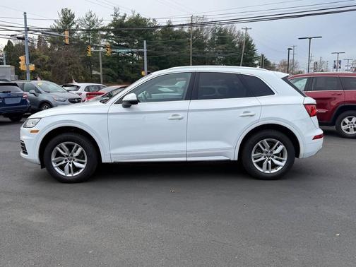 2020 Audi Q5 45 Premium