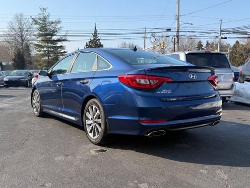 2015 Hyundai SONATA Sport
