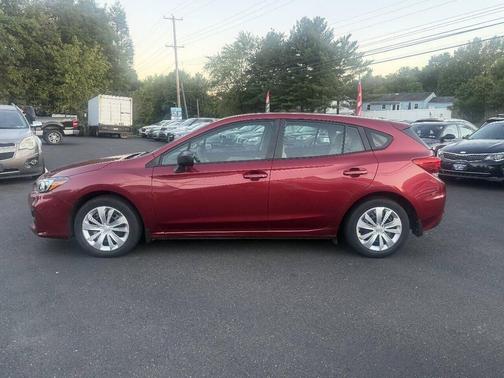 Crimson Red Pearl 2018 Subaru Impreza 2.0i