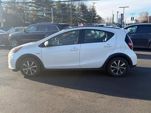 2018 Toyota Prius c One