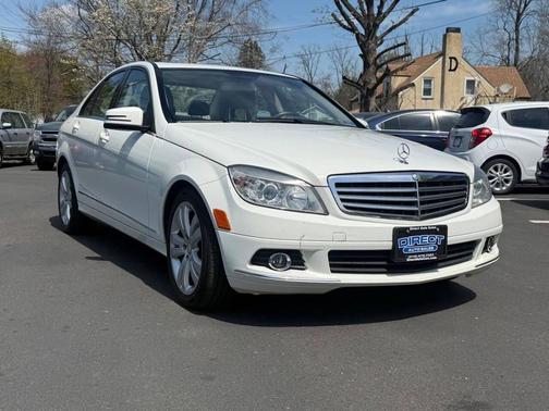 Arctic White 2011 Mercedes-Benz C-Class C 300 4MATIC Luxury