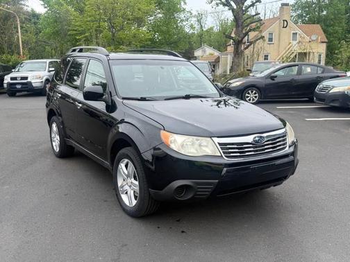 Obsidian Black Pearl 2010 Subaru Forester 2.5 X Premium