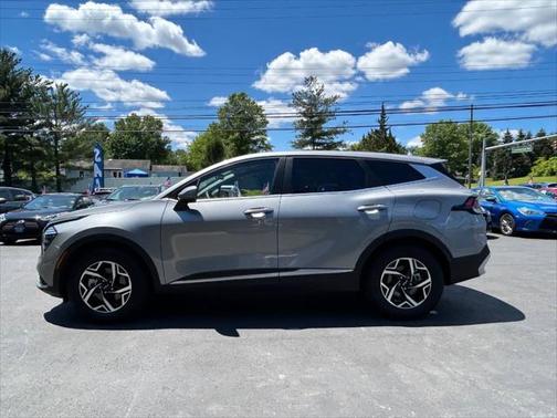 2024 Kia Sportage LX