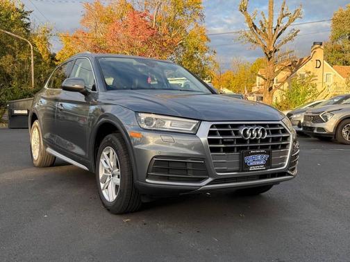 2020 Audi Q5 45 Premium