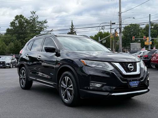 2017 Nissan Rogue Hybrid SV