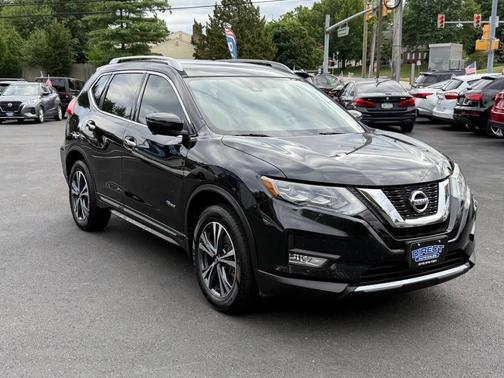 2017 Nissan Rogue Hybrid SV