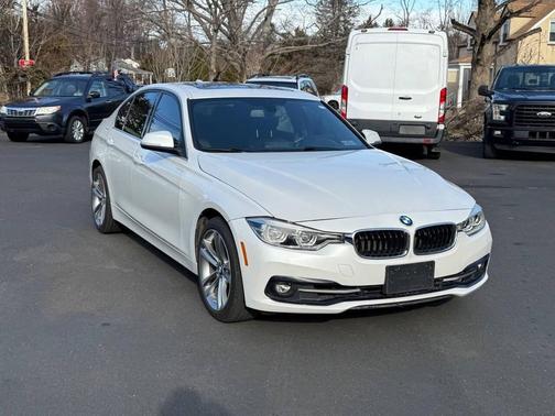 2017 BMW 330 330i 4dr Sedan