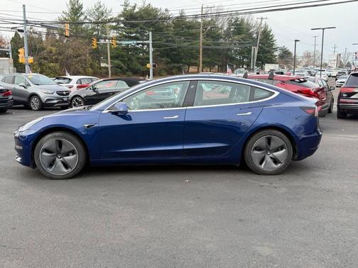 2019 Tesla Model 3 Standard Range