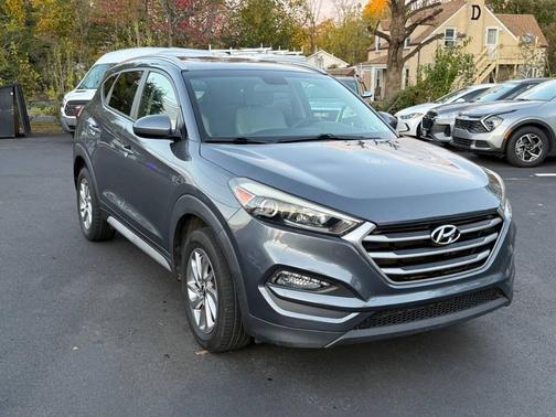 2018 Hyundai TUCSON SEL