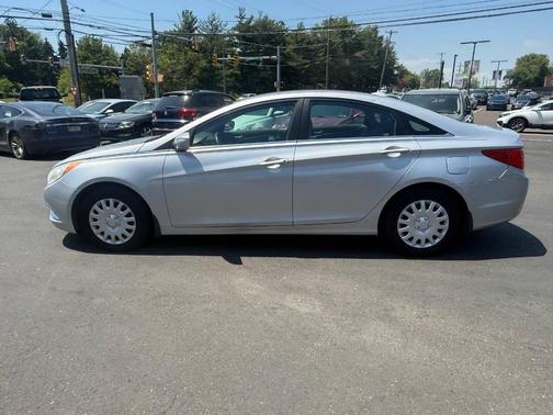 Radiant Silver 2012 Hyundai SONATA GLS