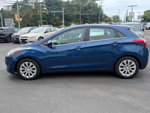 Windy Sea Blue 2016 Hyundai Elantra GT Base