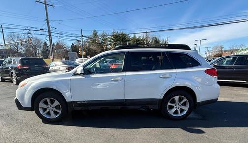 2013 Subaru Outback 2.5i Premium