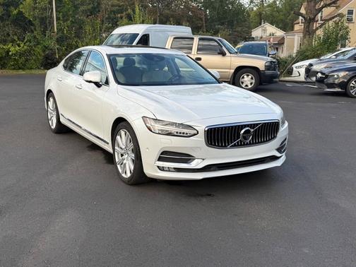 2017 Volvo S90 T6 Inscription