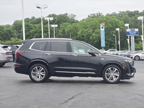 2023 Cadillac XT6 Premium Luxury AWD
