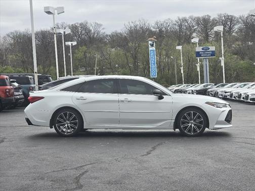2020 Toyota Avalon Touring