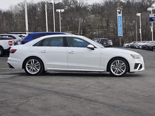 2024 Audi A4 45 S line quattro Premium