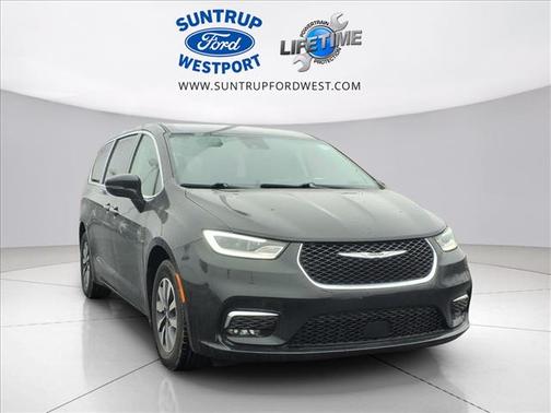 2024 Chrysler Pacifica Hybrid Select