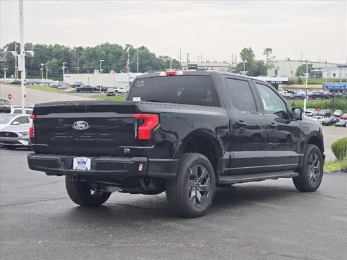 2025 Ford F-150 Lightning Flash