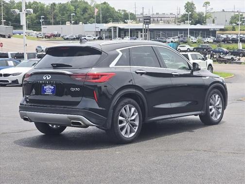 2021 INFINITI QX50 Luxe