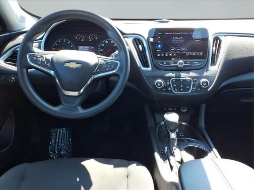 Mineral Gray Metallic 2024 Chevrolet Malibu LT