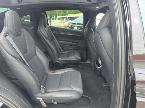 Black 2022 Tesla Model X Base