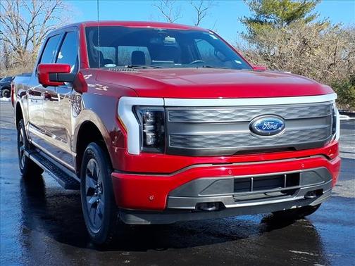 2023 Ford F-150 Lightning LARIAT