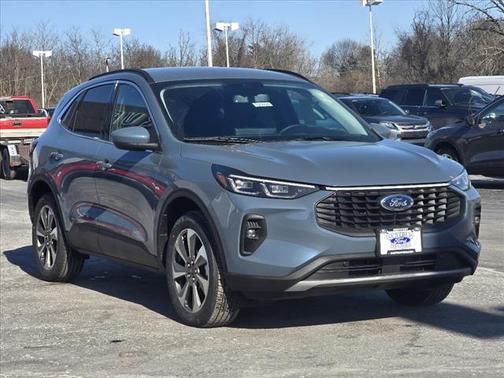 2025 Ford Escape Platinum