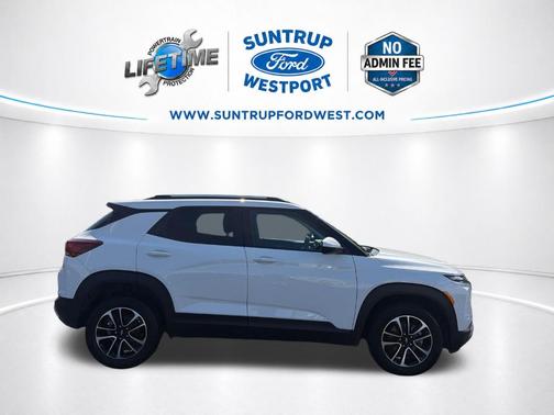 Summit White 2025 Chevrolet Trailblazer LT