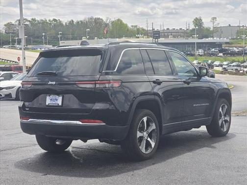 2022 Jeep Grand Cherokee 4xe Base