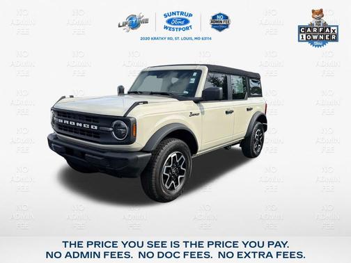 Desert Sand 2025 Ford Bronco Base