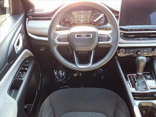 2023 Jeep Compass Sport
