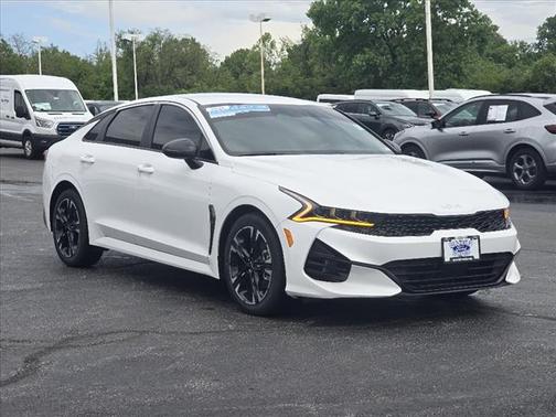 2024 Kia K5 GT-Line