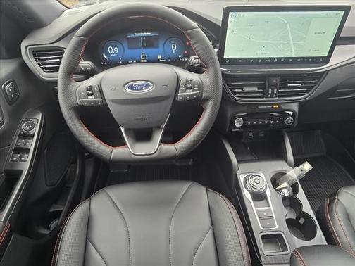 2025 Ford Escape ST-Line Elite
