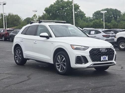 2024 Audi Q5 45 S line quattro Premium
