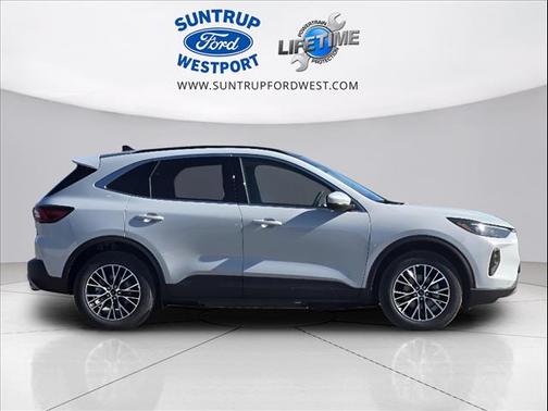 Silver Metallic 2025 Ford Escape PHEV